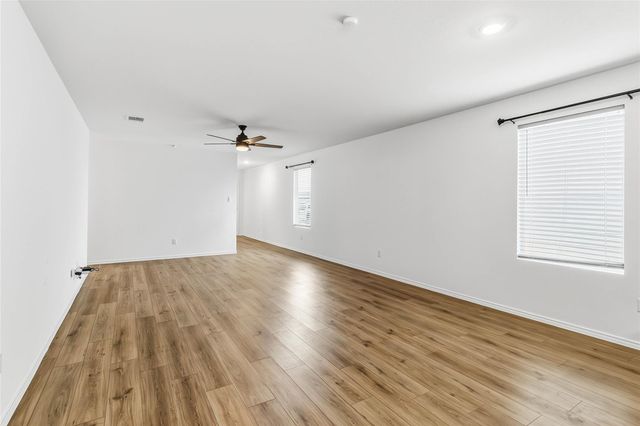 162 Agate Cliff DR, Maxwell, TX 78656