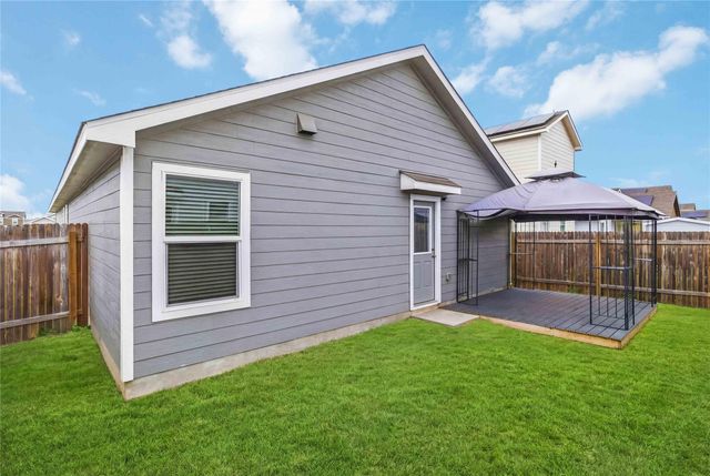 162 Agate Cliff DR, Maxwell, TX 78656