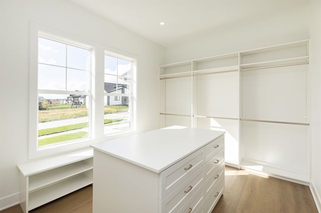 3927 Westgate Parkway, Clive, IA 50325