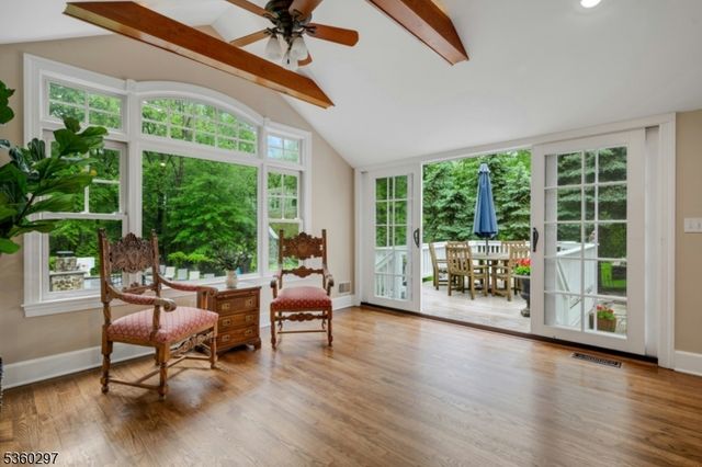 215 Kent Place Blvd, Summit City, NJ 07901