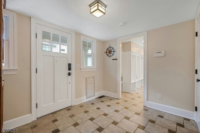 215 Kent Place Blvd, Summit City, NJ 07901