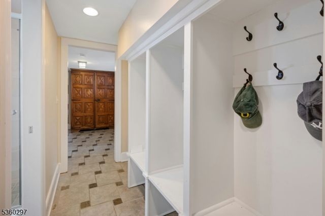 215 Kent Place Blvd, Summit City, NJ 07901