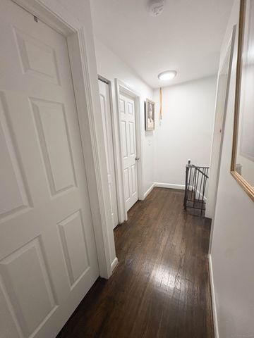 32 Karen Court b, Bridgeport, CT 06606