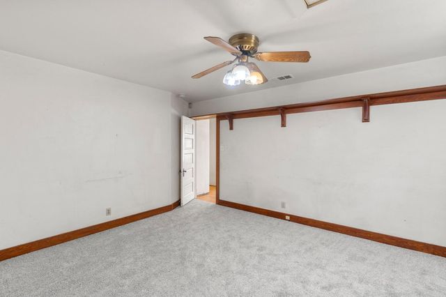 201 Poplar Ave, Modesto, CA 95354