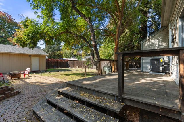 201 Poplar Ave, Modesto, CA 95354