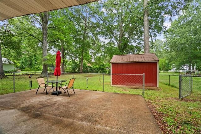 205 Rips Road, Calhoun, GA 30701