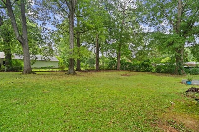 205 Rips Road, Calhoun, GA 30701