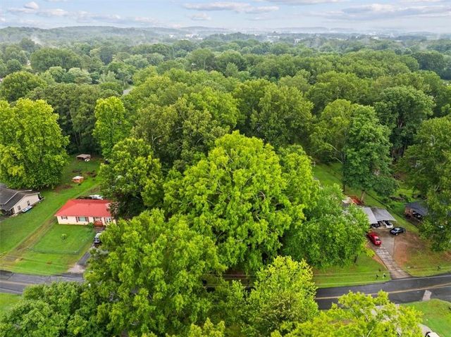 205 Rips Road, Calhoun, GA 30701