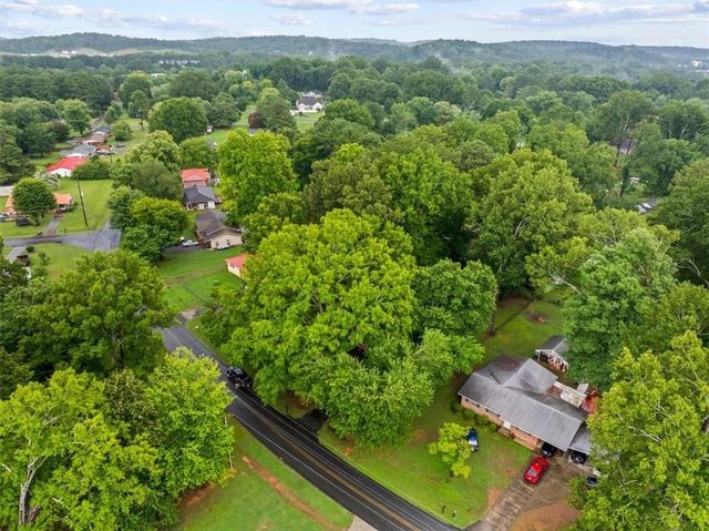 205 Rips Road, Calhoun, GA 30701