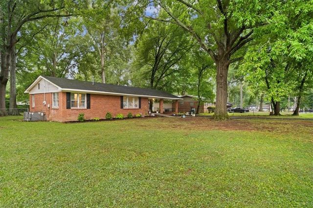 205 Rips Road, Calhoun, GA 30701