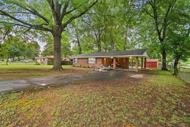 205 Rips Road, Calhoun, GA 30701