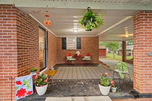 205 Rips Road, Calhoun, GA 30701