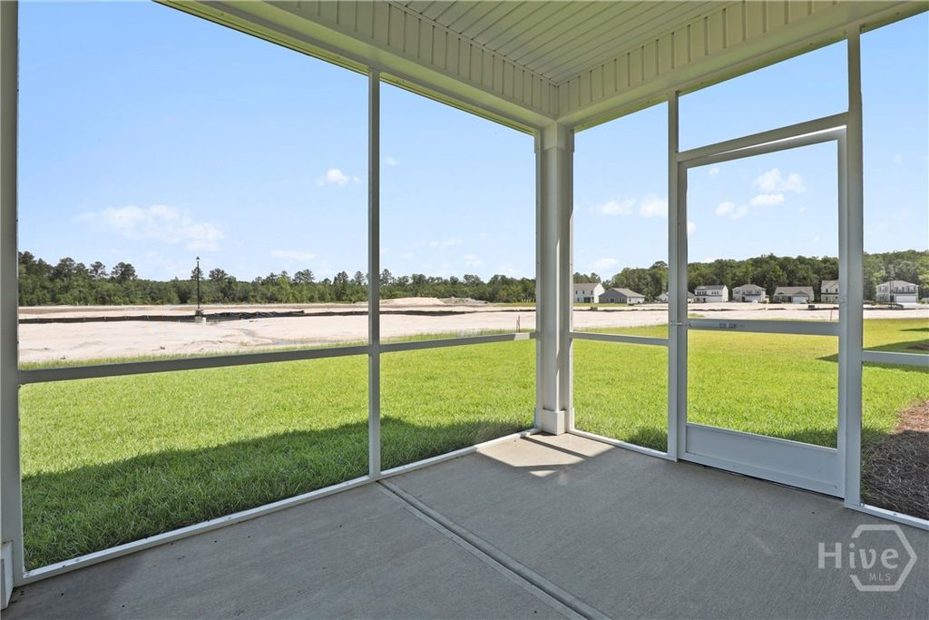 Image 25 of property listing at 286 Kingswood Circle, Savannah, GA 31302