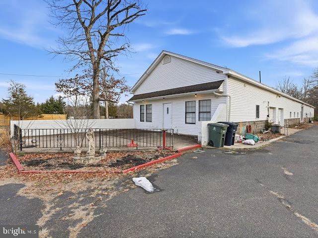 2384 WINSLOW RD, Williamstown, NJ 08094