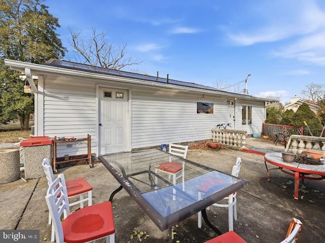 2384 WINSLOW RD, Williamstown, NJ 08094