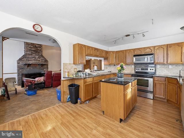 2384 WINSLOW RD, Williamstown, NJ 08094