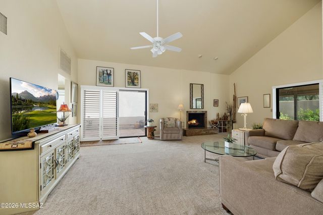 9220 E Lakeside Court, Tucson, AZ 85749