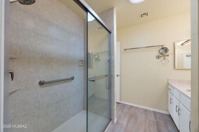 9220 E Lakeside Court, Tucson, AZ 85749