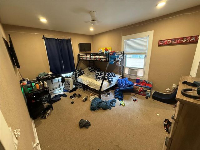 3019 brooklyn Avenue, Kansas City, MO 64109