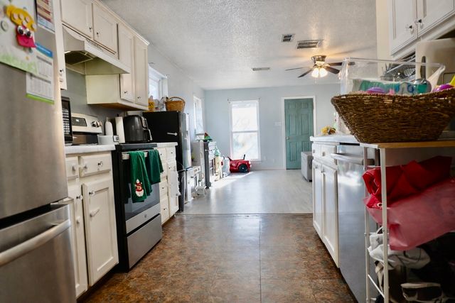 374 County Road 2315, Decatur, TX 76234