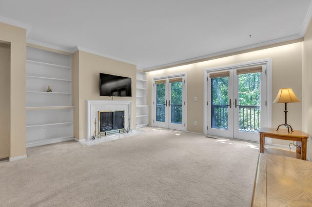 826 Earhart Road, Ann Arbor, MI 48105