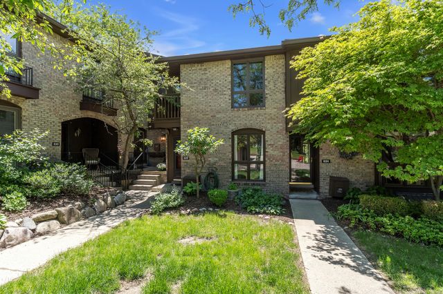 826 Earhart Road, Ann Arbor, MI 48105