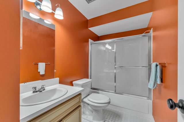 826 Earhart Road, Ann Arbor, MI 48105