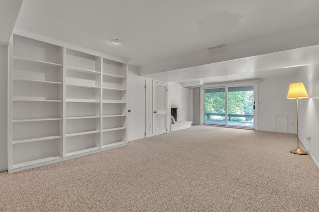 826 Earhart Road, Ann Arbor, MI 48105