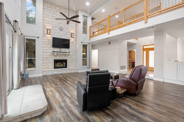 400 Indian Hills Road, Gatesville, TX 76528