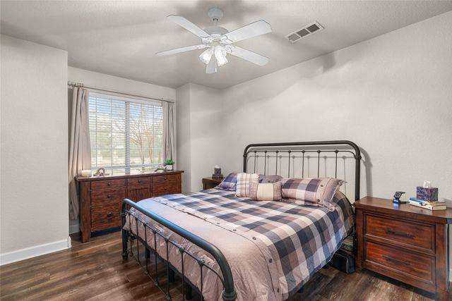 400 Indian Hills Road, Gatesville, TX 76528