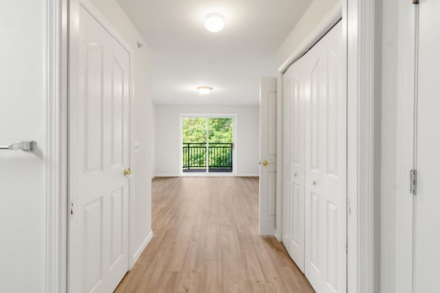 117 Claire Pointe Road, Burlington, VT 05408