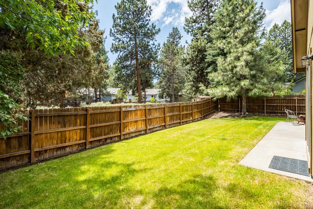 19917 Antler Point Drive, Bend, OR 97702