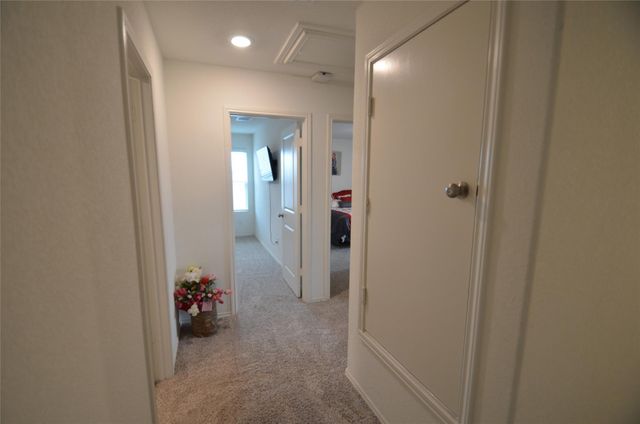 13706 Mussel RUN, Elgin, TX 78621