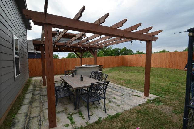 13706 Mussel RUN, Elgin, TX 78621