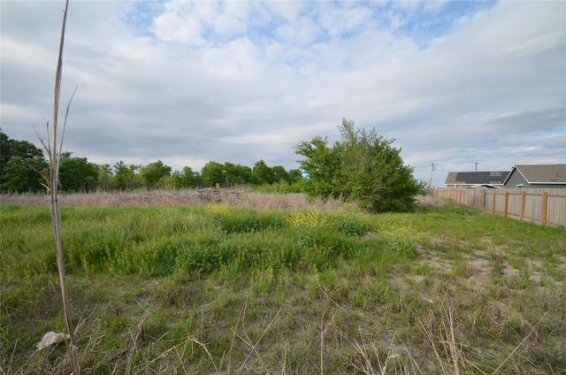 13706 Mussel RUN, Elgin, TX 78621