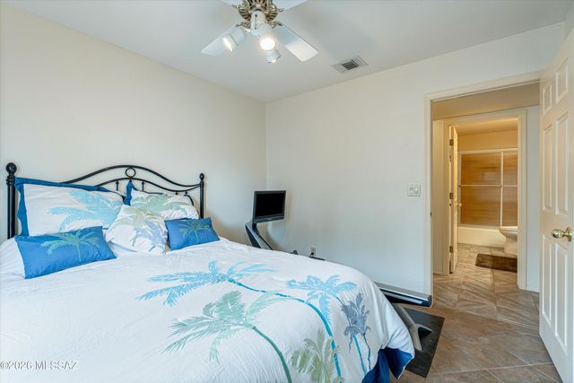 5747 N Via Umbrosa, Tucson, AZ 85750
