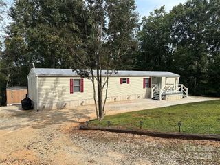 325 Griggs Road, Old Fort, NC 28762