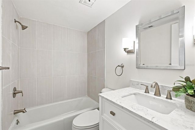 6947 WOODWIND DRIVE 77, Sarasota, FL 34231