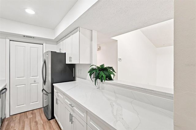 6947 WOODWIND DRIVE 77, Sarasota, FL 34231