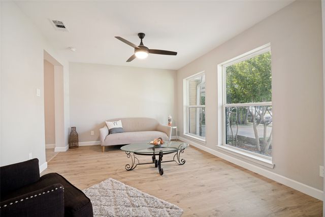 110 W Marguerita Drive, Garland, TX 75040