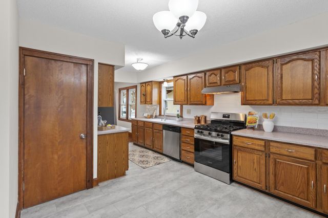 3927 Russell Avenue N, Minneapolis, MN 55412