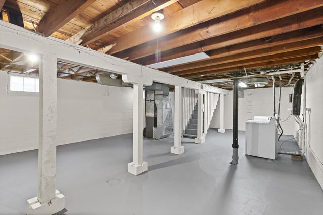 3927 Russell Avenue N, Minneapolis, MN 55412