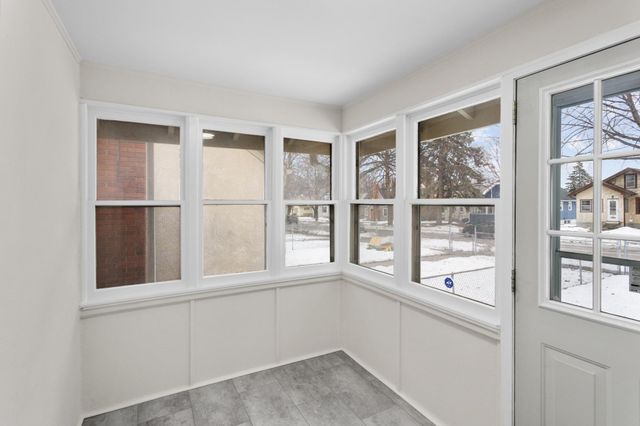 3927 Russell Avenue N, Minneapolis, MN 55412