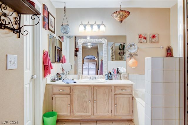 513 Amber Horizon Street, Henderson, NV 89015