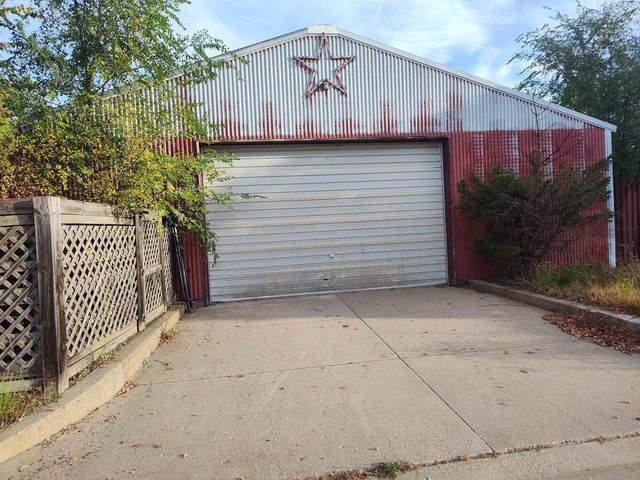 405 Airport Rd Road, Boscobel, WI 53805