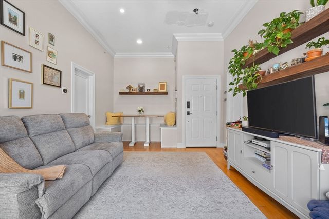 7 Stillman Pl 10, Boston, MA 02113