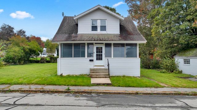 36 Upland Ave, Webster, MA 01570