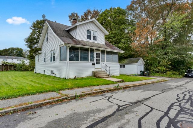 36 Upland Ave, Webster, MA 01570
