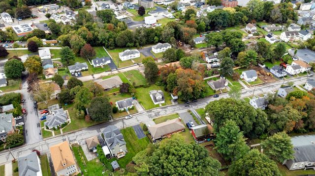 36 Upland Ave, Webster, MA 01570