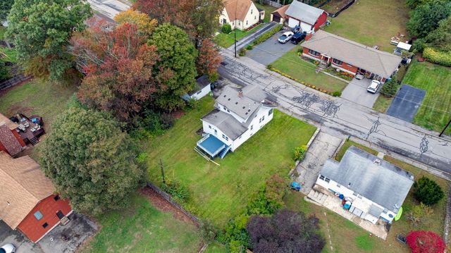 36 Upland Ave, Webster, MA 01570